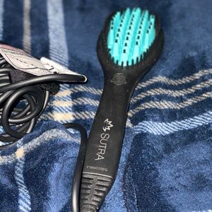 Sutra Hairbrush dryer